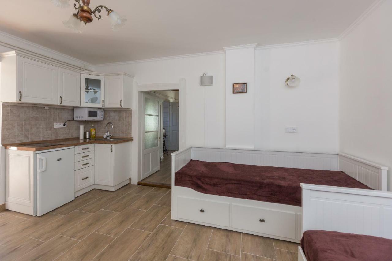 Gadoros Vendeghaz Hotel Egerszalók Buitenkant foto