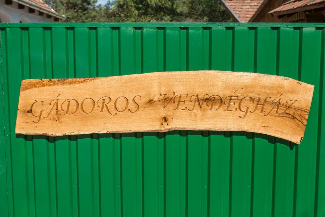 Gadoros Vendeghaz Hotel Egerszalók Buitenkant foto